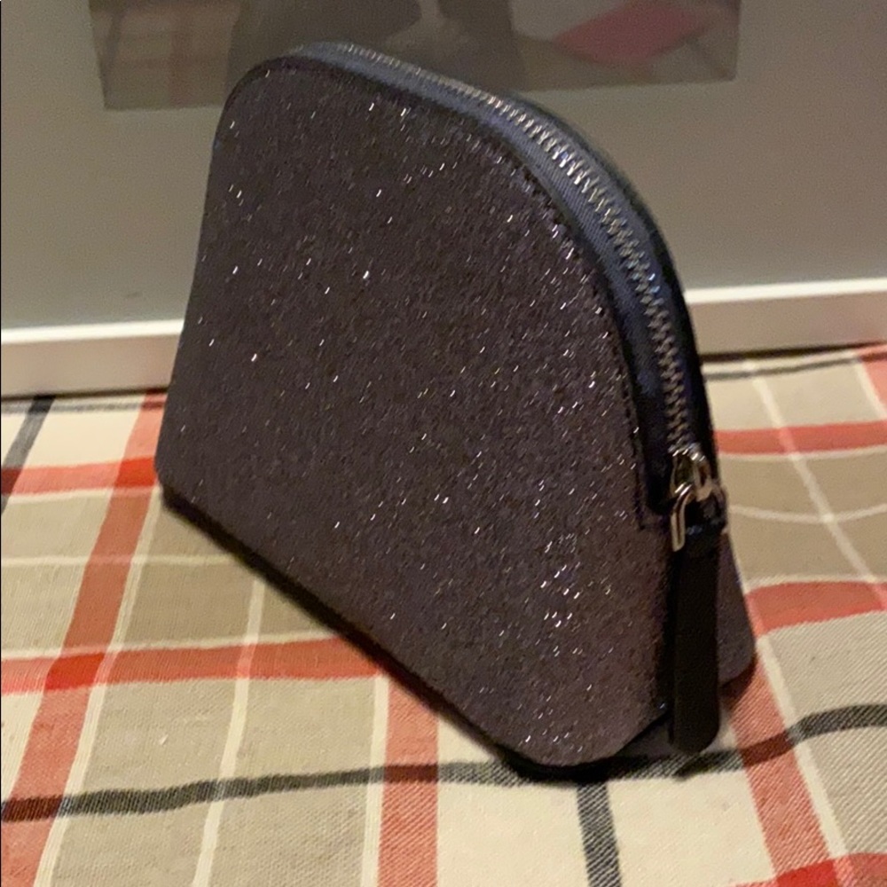 Kate spade makeup purse in space grey silver NWT - Picture 5 of 5